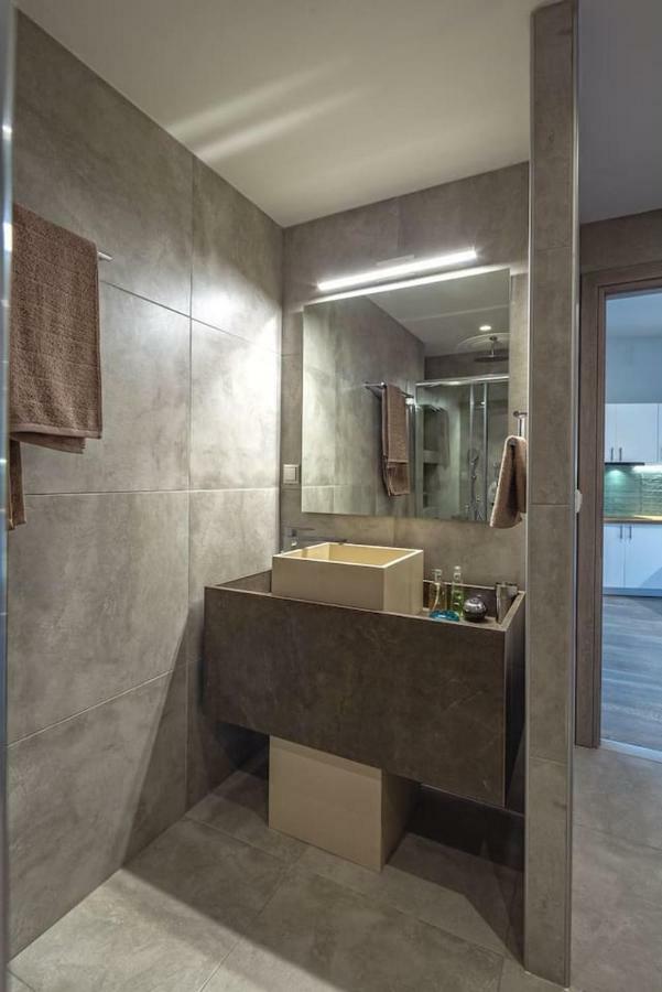 The Apartment 2 Bdrs/2 Baths Luxury Residence Athens Exterior photo